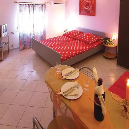 Appartement Beautiful In With Wifi