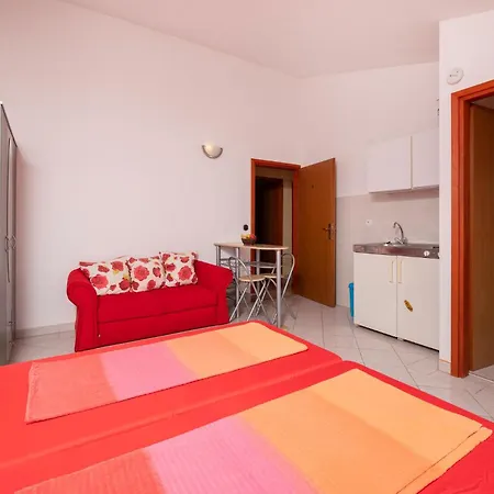 In With Wifi Apartment